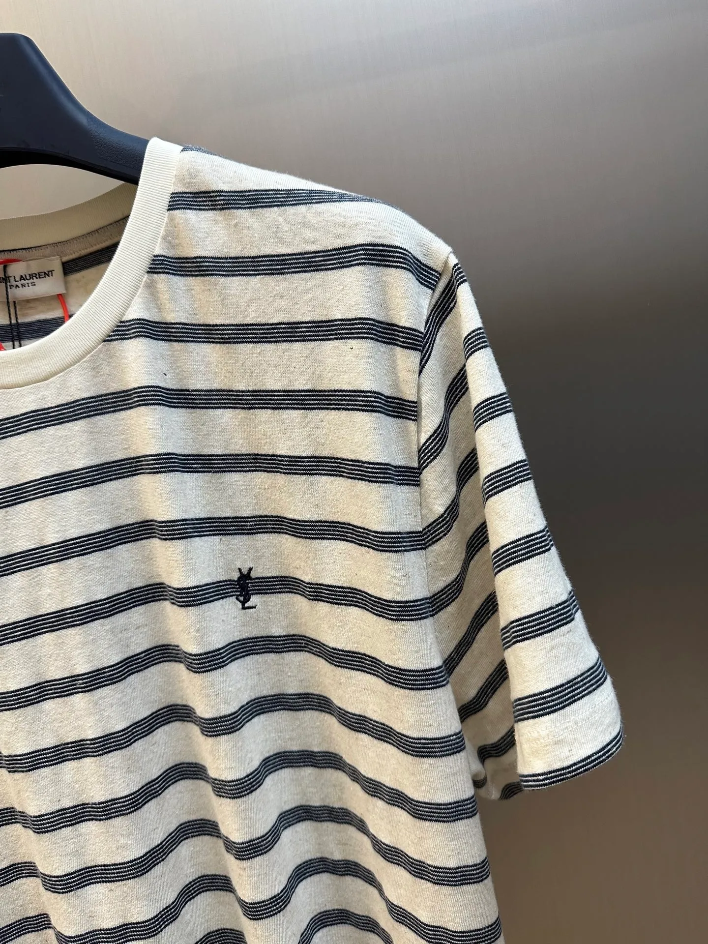 Saint Laurent ， Cream White， 。 YSL ， 。 ， ， YSL size：s m l xl